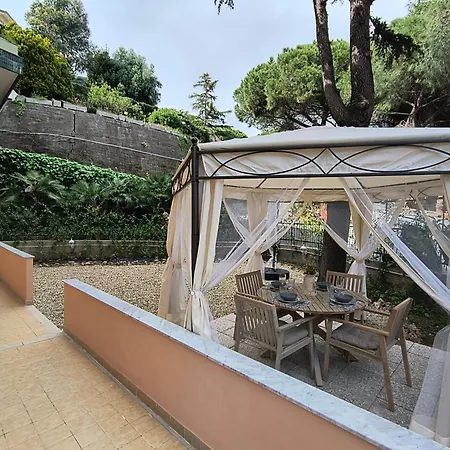 Apartment 10 Minutes From The With Large Garden Sanremo